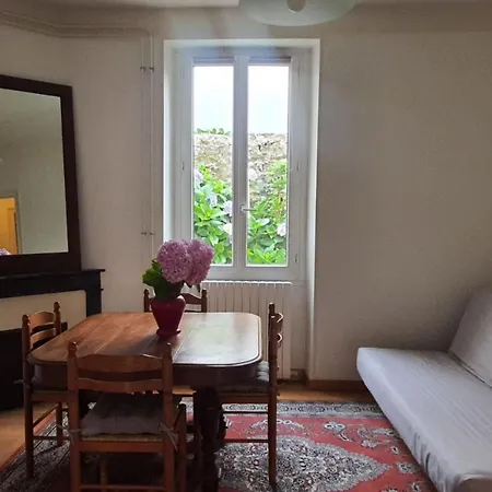 Daire Nice Apartment With Veranda Near The Beach Biarritz