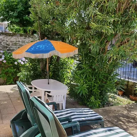 Nice Apartment With Veranda Near The Beach Appartement Biarritz